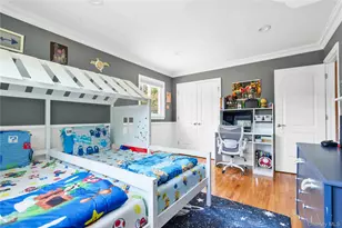 2 Amherst Ln, Smithtown, NY 11787 - Photo 20