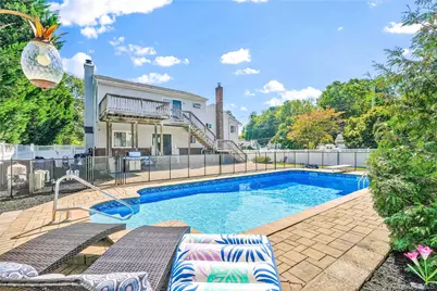 2 Amherst Lane, Smithtown, NY 11787 - Photo 6