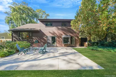 3 Milford Drive, Central Islip, NY 11722 - Photo 8