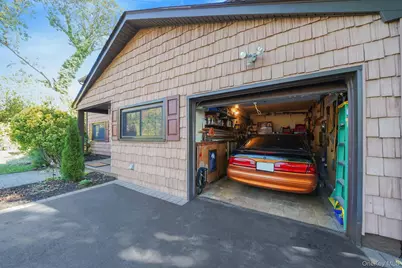 3 Milford Drive, Central Islip, NY 11722 - Photo 6