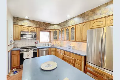 5635 174th Street, Fresh Meadows, NY 11365 - Photo 8