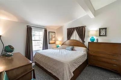 151 Rothenburgh Road, Poughkeepsie, NY 12603 - Photo 28