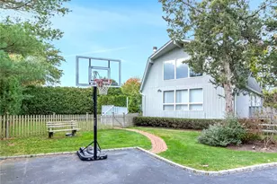 18 Alanson Ln, Hampton Bays, NY 11946 - Photo 26