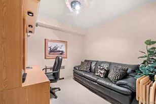 23 Parkside Dr, Great Neck, NY 11021 - Photo 24