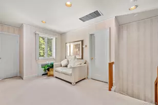 23 Parkside Dr, Great Neck, NY 11021 - Photo 28