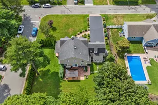 10 Field Ave, Hicksville, NY 11801 - Photo 40