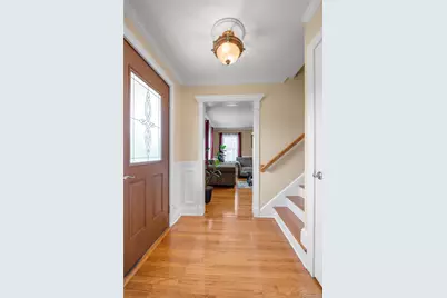 10 Field Avenue, Hicksville, NY 11801 - Photo 4