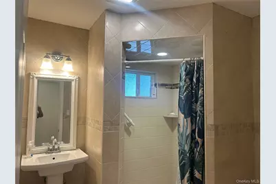 311 Riviera Parkway, Lindenhurst, NY 11757 - Photo 24