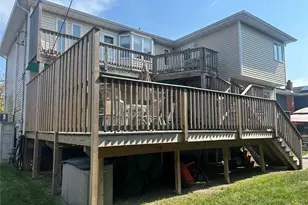 311 Riviera Pkwy, Lindenhurst, NY 11757 - Photo 38