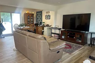 311 Riviera Pkwy, Lindenhurst, NY 11757 - Photo 14