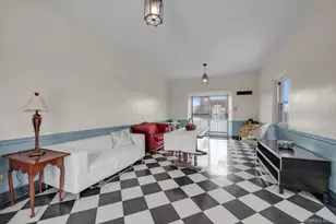 68-10 108th St, Forest Hills, NY 11375 - Photo 22