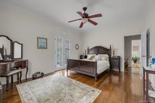 68-10 108th St, Forest Hills, NY 11375 - Photo 12