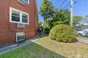 3950 Throggs Neck Expressway, Bronx, NY 10465 - Photo 24