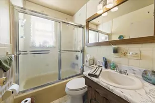 3950 Throggs Neck Expressway, Bronx, NY 10465 - Photo 8