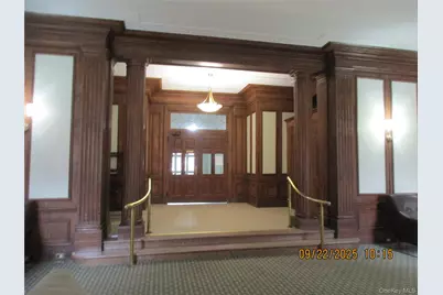 84-51 Beverly Road #2-S, Kew Gardens, NY 11415 - Photo 6