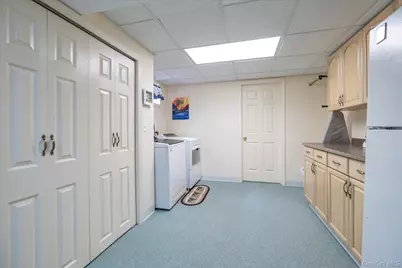 15 Baylis Rd Baylis Road, Rockville Centre, NY 11570 - Photo 14