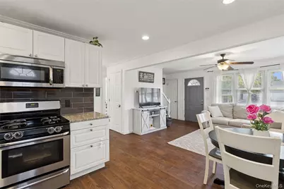 45 Pinetop Drive, Shirley, NY 11967 - Photo 16