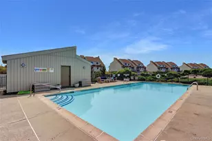 7 Waters Edge, Shirley, NY 11967 - Photo 36