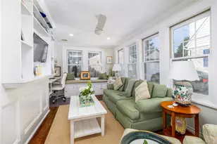 18 Midwood Rd, Rockville Centre, NY 11570 - Photo 10