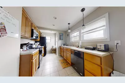 84 Fairview Avenue, Poughkeepsie, NY 12601 - Photo 8