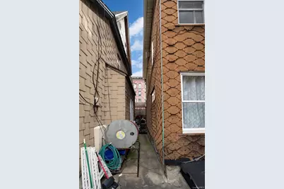 350-354 East 193rd Street, Bronx, NY 10458 - Photo 4