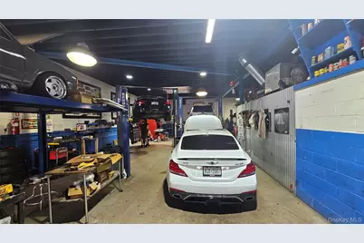 33-67 11th Street, Long Island City, NY 11106 - Photo 6