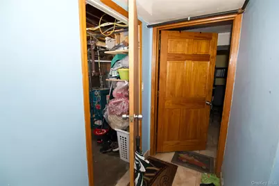 642 Dorothea Lane, Elmont, NY 11003 - Photo 12