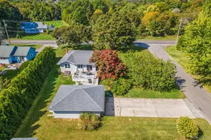 80 Clearview Ave W, Southold, NY 11971 - Photo 28