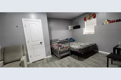 464 Granny Road, Medford, NY 11763 - Photo 18