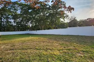 464 Granny Rd, Medford, NY 11763 - Photo 24