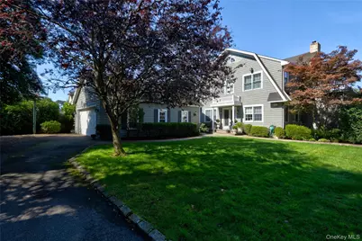 169 Hempstead Avenue, Rockville Centre, NY 11570 - Photo 36