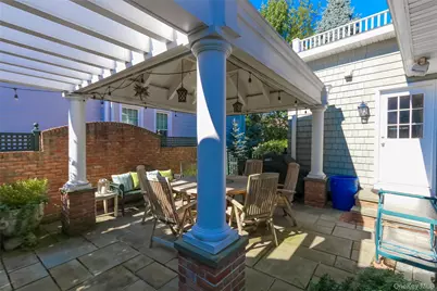 169 Hempstead Avenue, Rockville Centre, NY 11570 - Photo 34