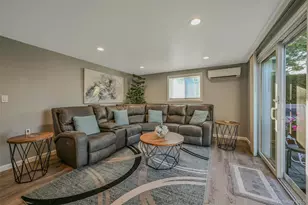 35 Manta Ct, Oakdale, NY 11769 - Photo 16