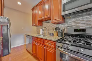 5 Adelaide St, Floral Park, NY 11001 - Photo 8