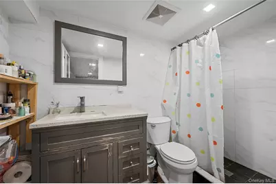 48-05 186th St., Fresh Meadows, NY 11365 - Photo 16