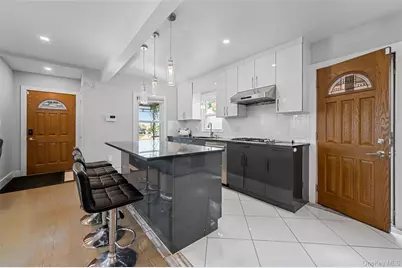 48-05 186th St., Fresh Meadows, NY 11365 - Photo 8