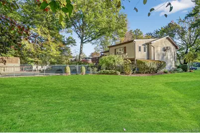 22 Parkside Drive, Congers, NY 10920 - Photo 2