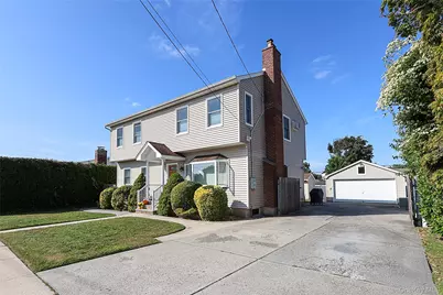 115 Myers Avenue, Hicksville, NY 11801 - Photo 2
