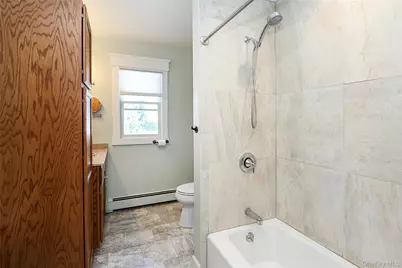 115 Myers Avenue, Hicksville, NY 11801 - Photo 18