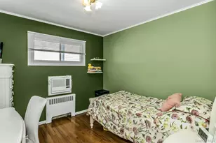 1947 Cole Dr, East Meadow, NY 11554 - Photo 12