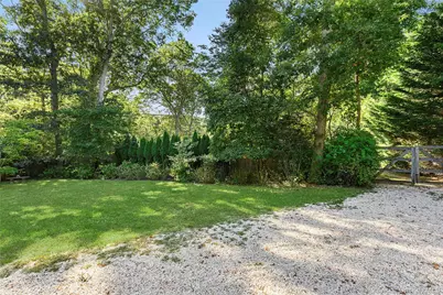 98 Hands Creek Road, East Hampton, NY 11937 - Photo 20