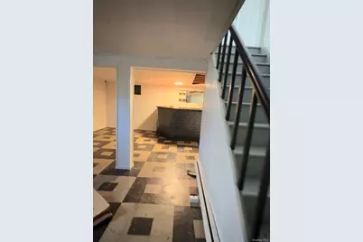 23 Park Circle, Mineola, NY 11501 - Photo 6