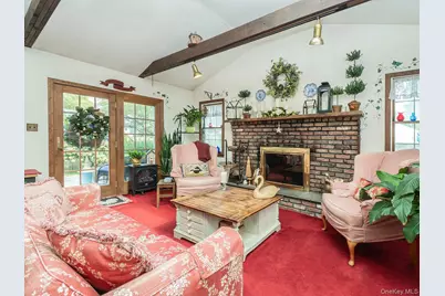 2067 Jackson Avenue, Seaford, NY 11783 - Photo 18