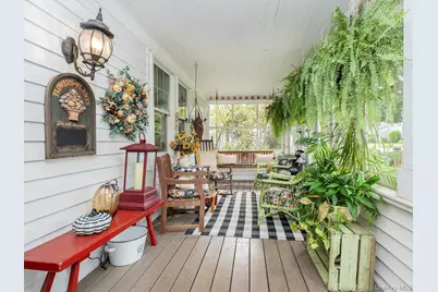 2067 Jackson Avenue, Seaford, NY 11783 - Photo 6