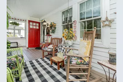 2067 Jackson Avenue, Seaford, NY 11783 - Photo 8