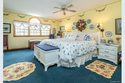 2067 Jackson Avenue, Seaford, NY 11783 - Photo 28