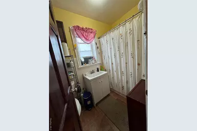 2181 Strang Avenue, Bronx, NY 10466 - Photo 22