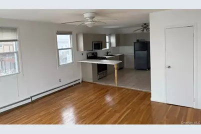 923 West Park Avenue, Long Beach, NY 11756 - Photo 2