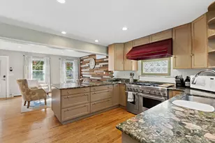 210 Bennett Rd, Greenport, NY 11944 - Photo 4