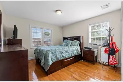 226 Franklin Street, Elmont, NY 11003 - Photo 24